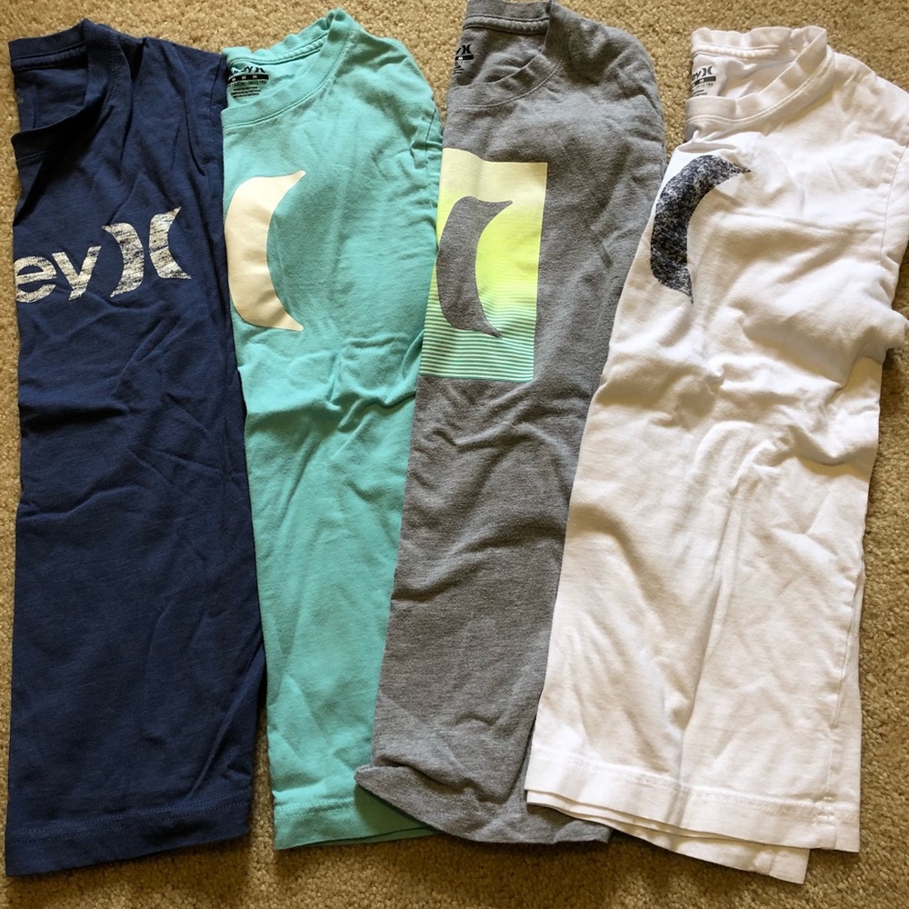 EUC 4 medium Hurley shirts